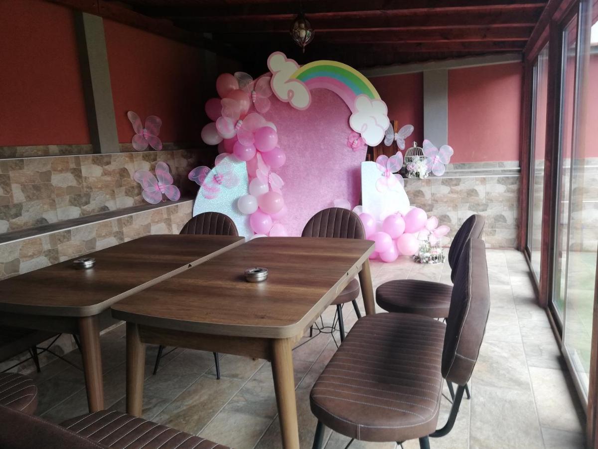 Къща За Гости Детелина - Лина Sapareva Banya Exterior photo