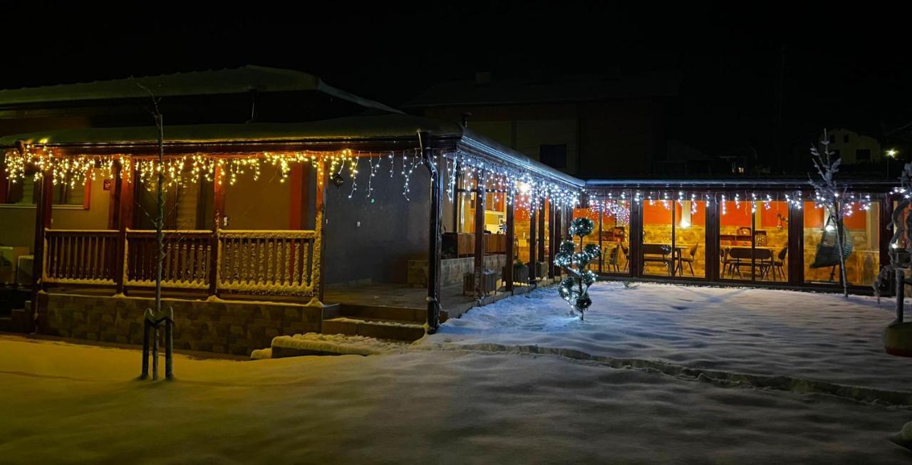 Къща За Гости Детелина - Лина Sapareva Banya Exterior photo